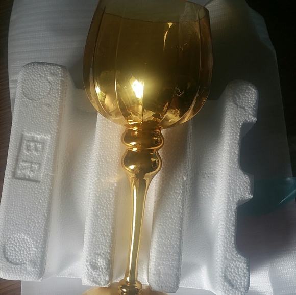 Home Decore or Vase - Picture 4 of 5